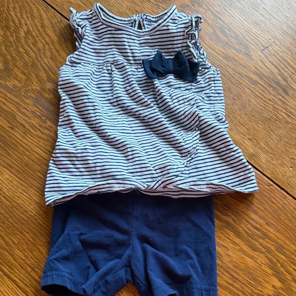 Simple Joys 12-18M Matchibg Set